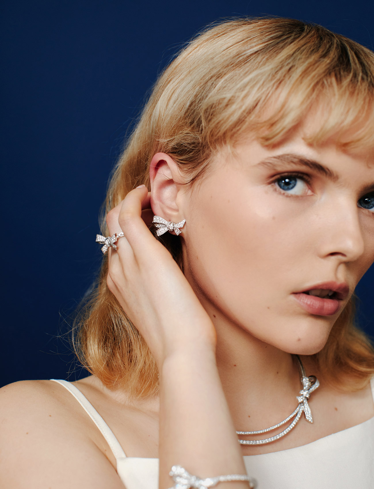 GRAFF X TANK LOOK 01 0037 Copy