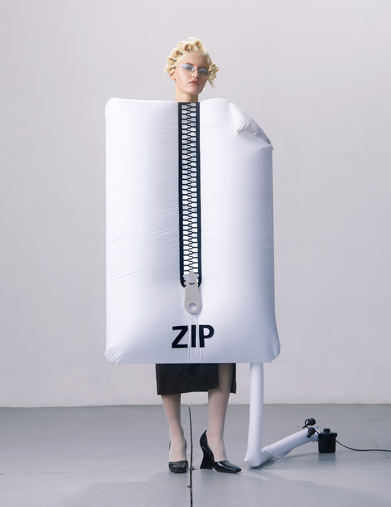 TANK 230054 Adobergb FINAL