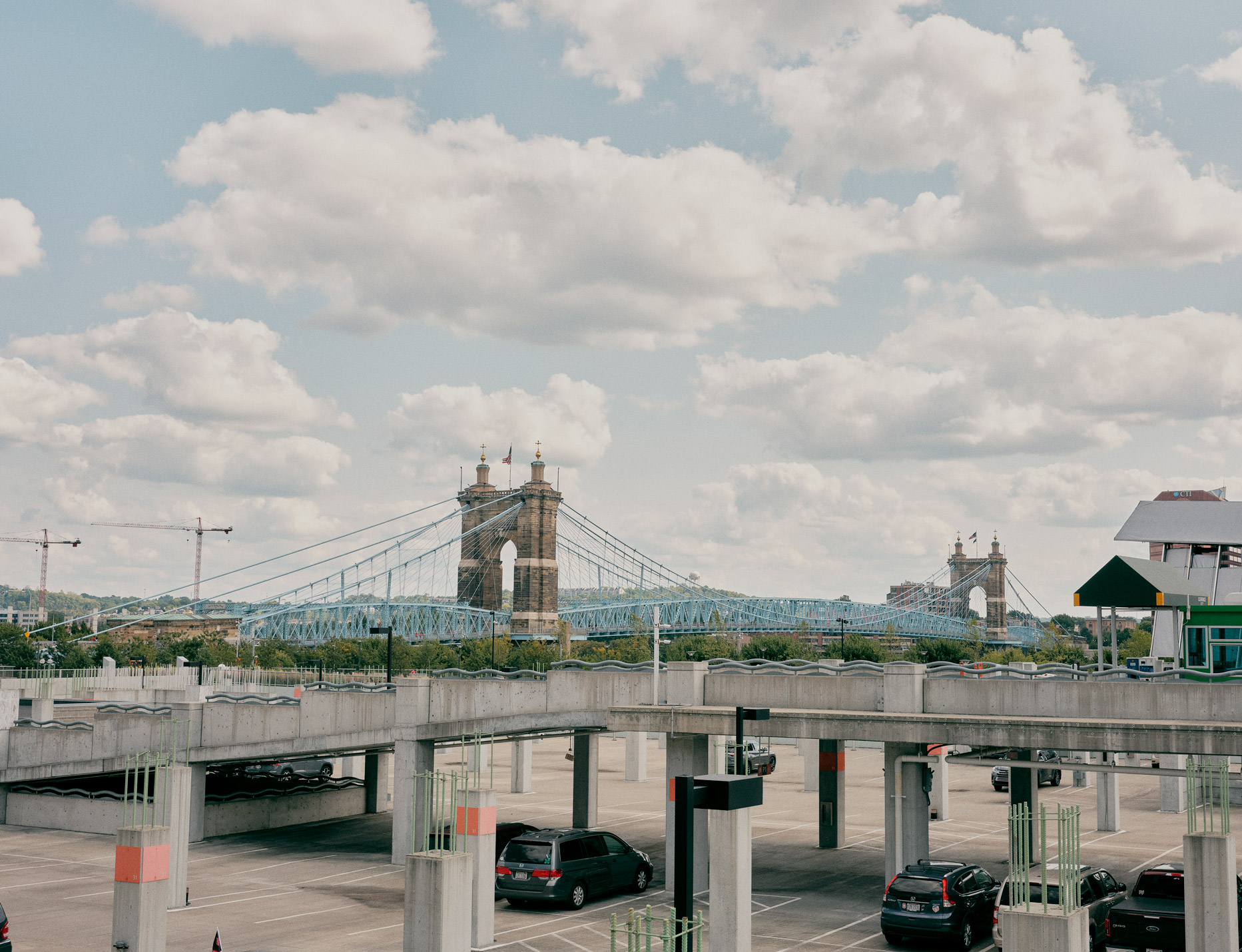 13 220923 TANK KENTUCKY GFX 1162 BRIDGE Copy 2