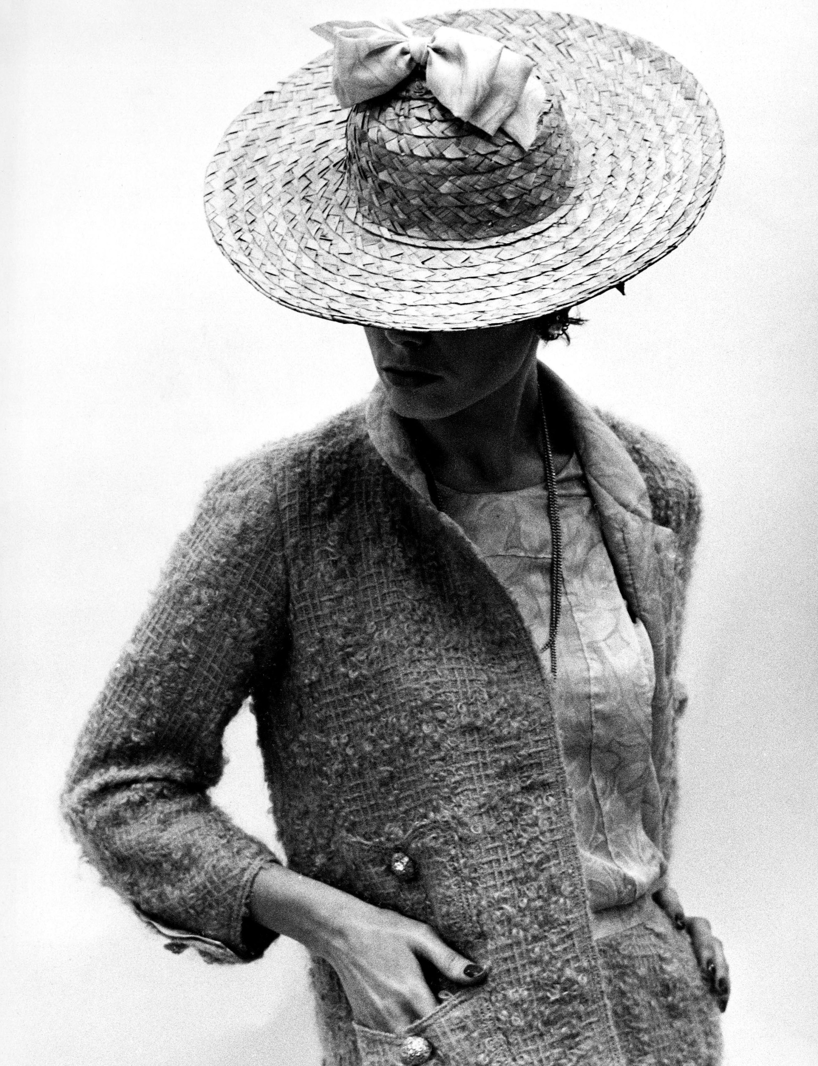 Shutterstock Editorial 423065Ai