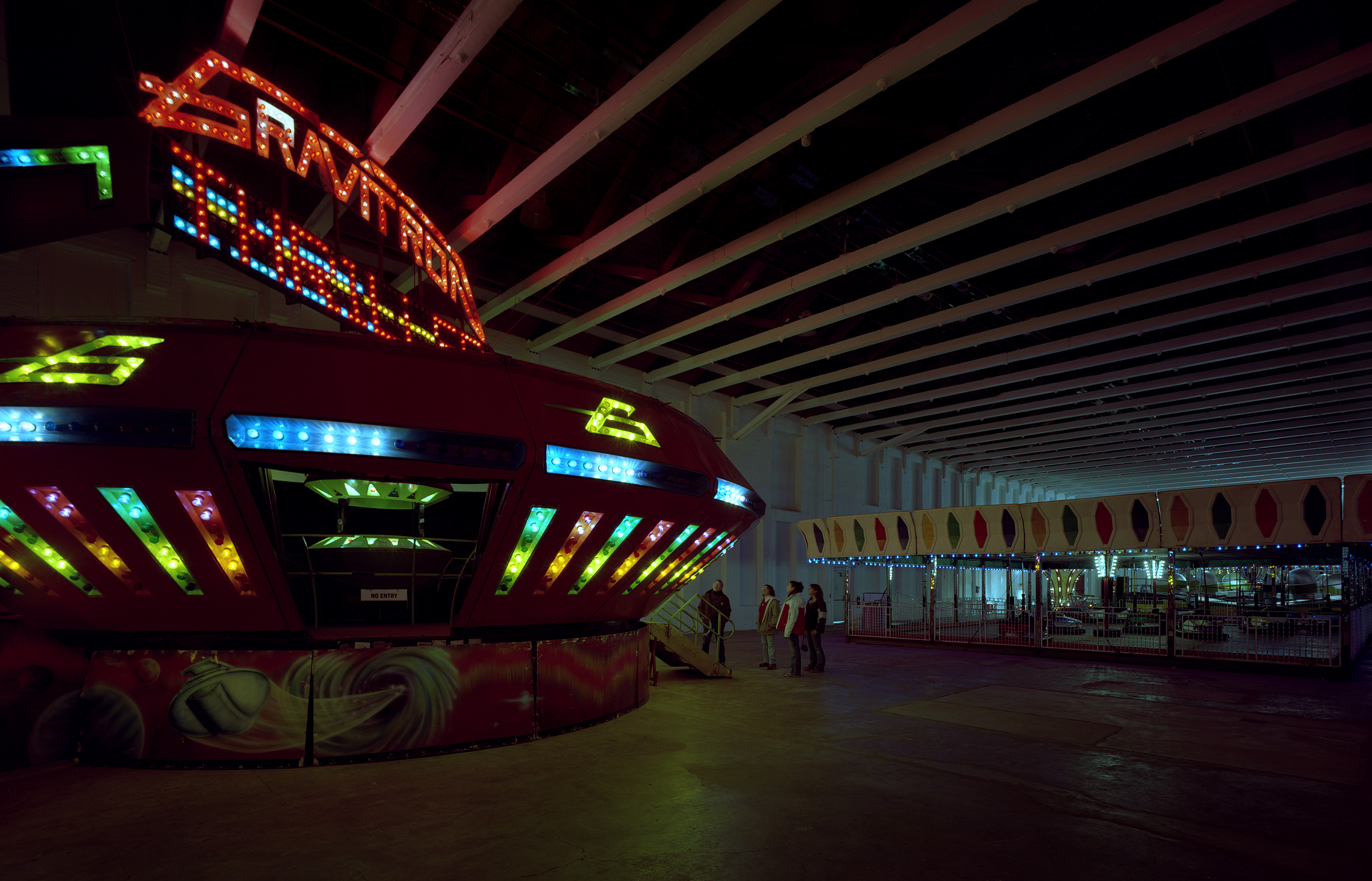 CH 640 Gravitron 04 Cut